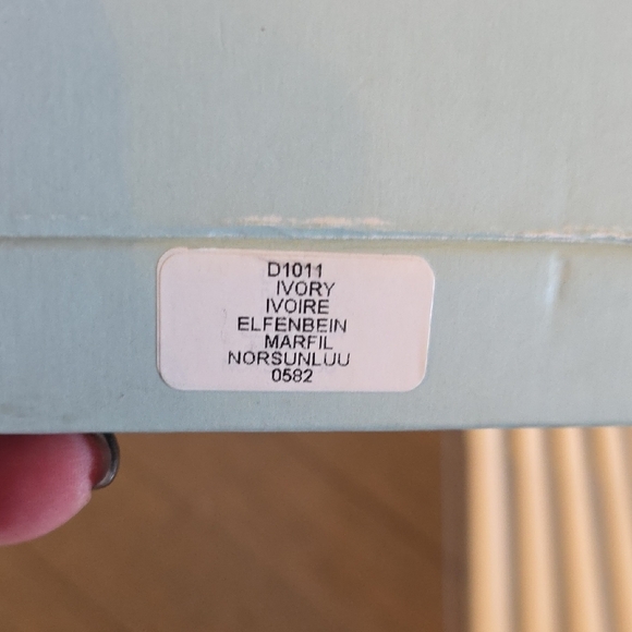 PartyLite Ivory 10" Slim Taper Candles Set 6. NEW - Picture 3 of 5